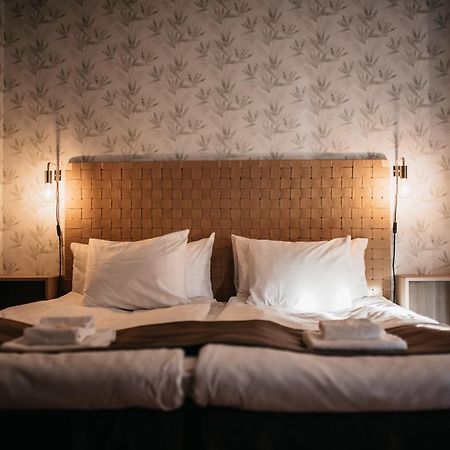 Hotell & Bistro Roedesund Karlsborg Exterior photo